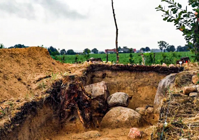 megalityczne grobowce